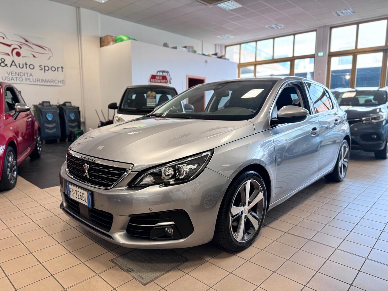 Peugeot 308 BlueHDi 120 S&S EAT6 Allure