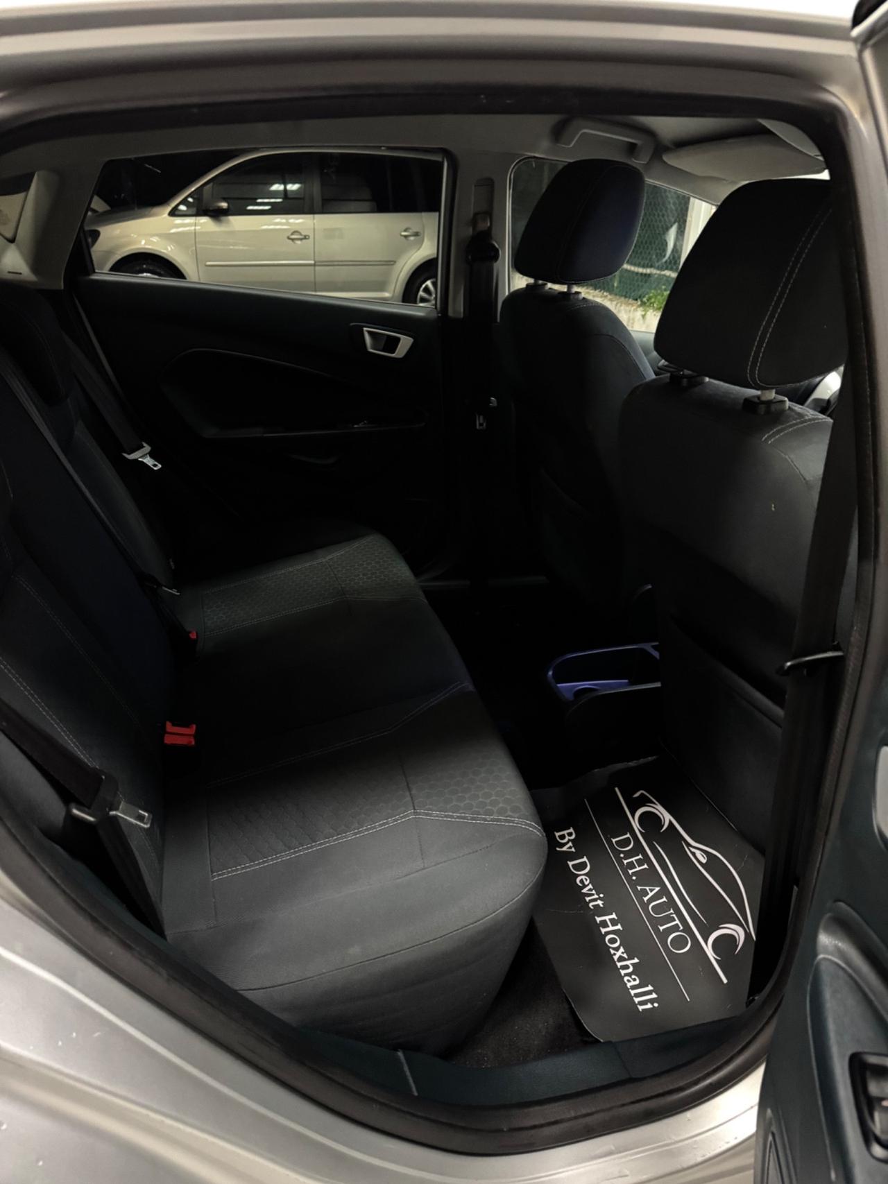 Ford Fiesta 1.4 5p. Bz.- GPL Titanium