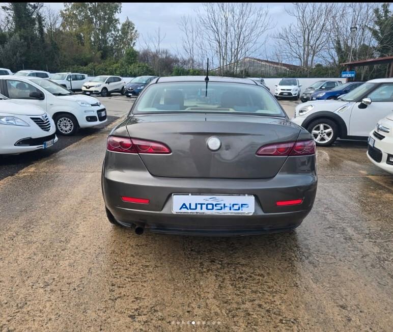 Alfa Romeo 159 1.9 JTDm 16V TI