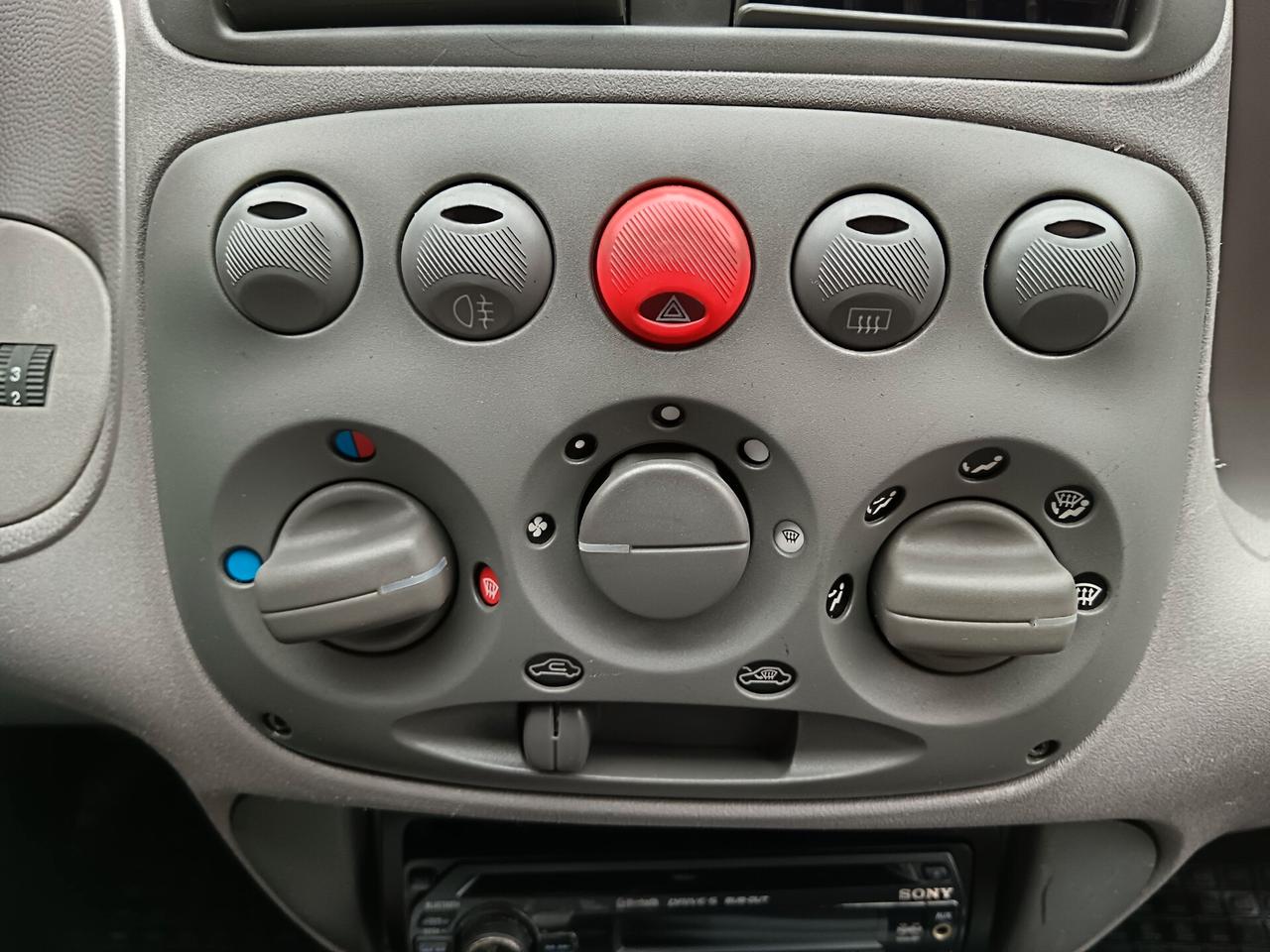 Fiat 600 1.1 54CV ACTIVE CON SERVOSTERZO