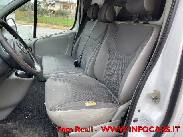 OPEL Vivaro 29 2.0 CDTI 120CV Easytronic LEGGI DESCRIZIONE