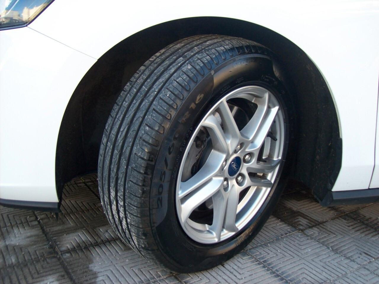 Ford Focus SW 1.5 EcoBlue 120CV Titanium Edition