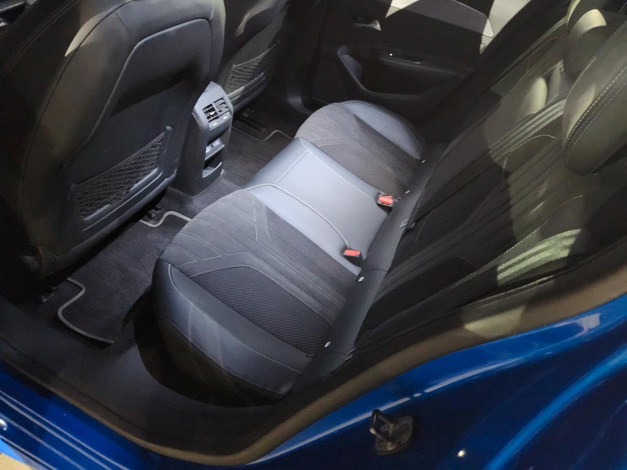 Peugeot 308 PEUGEUT GT LINE