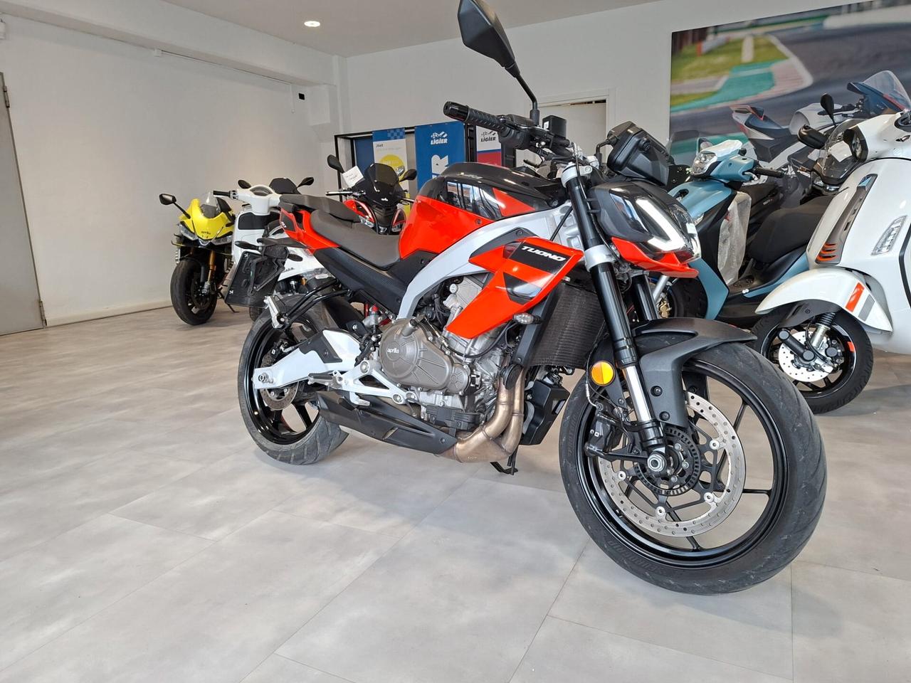 Aprilia Tuono 457 Euro 5 plus