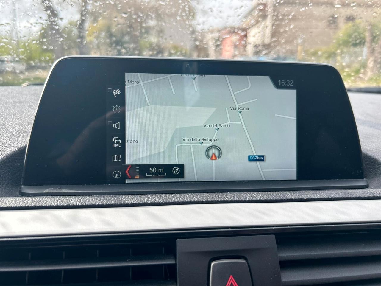 Bmw 116 116d 5p. Efficient Dynamics Urban