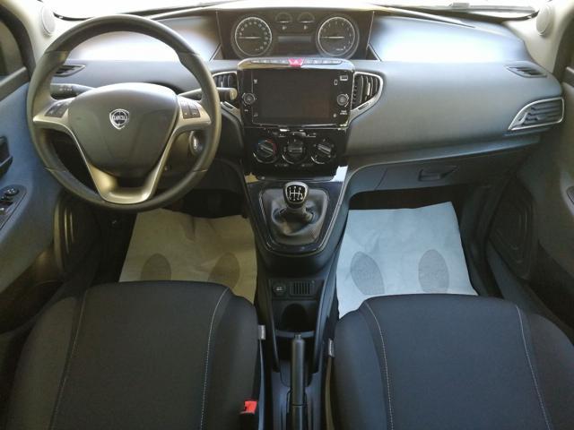 LANCIA Ypsilon 1.0 FireFly 5 porte S&S Hybrid Ecochic Gold