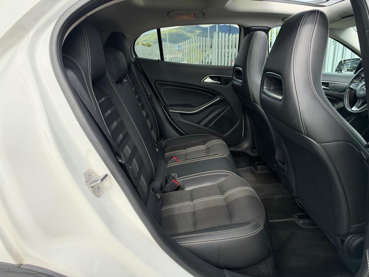 Mercedes-benz GLA 200 d Automatic 4Matic Premium Night Edition