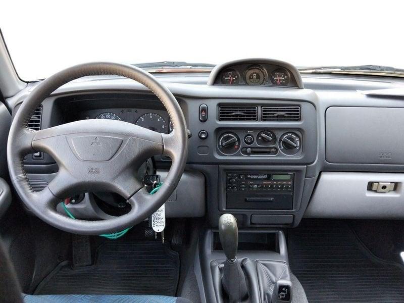Mitsubishi Pajero Sport Pajero Sport Wagon 2.5 tdi GLS