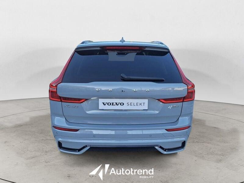 Volvo XC60 B4 197+14 CV Mild Hybrid Diesel Automatico Plus Dark N1 Autocarro