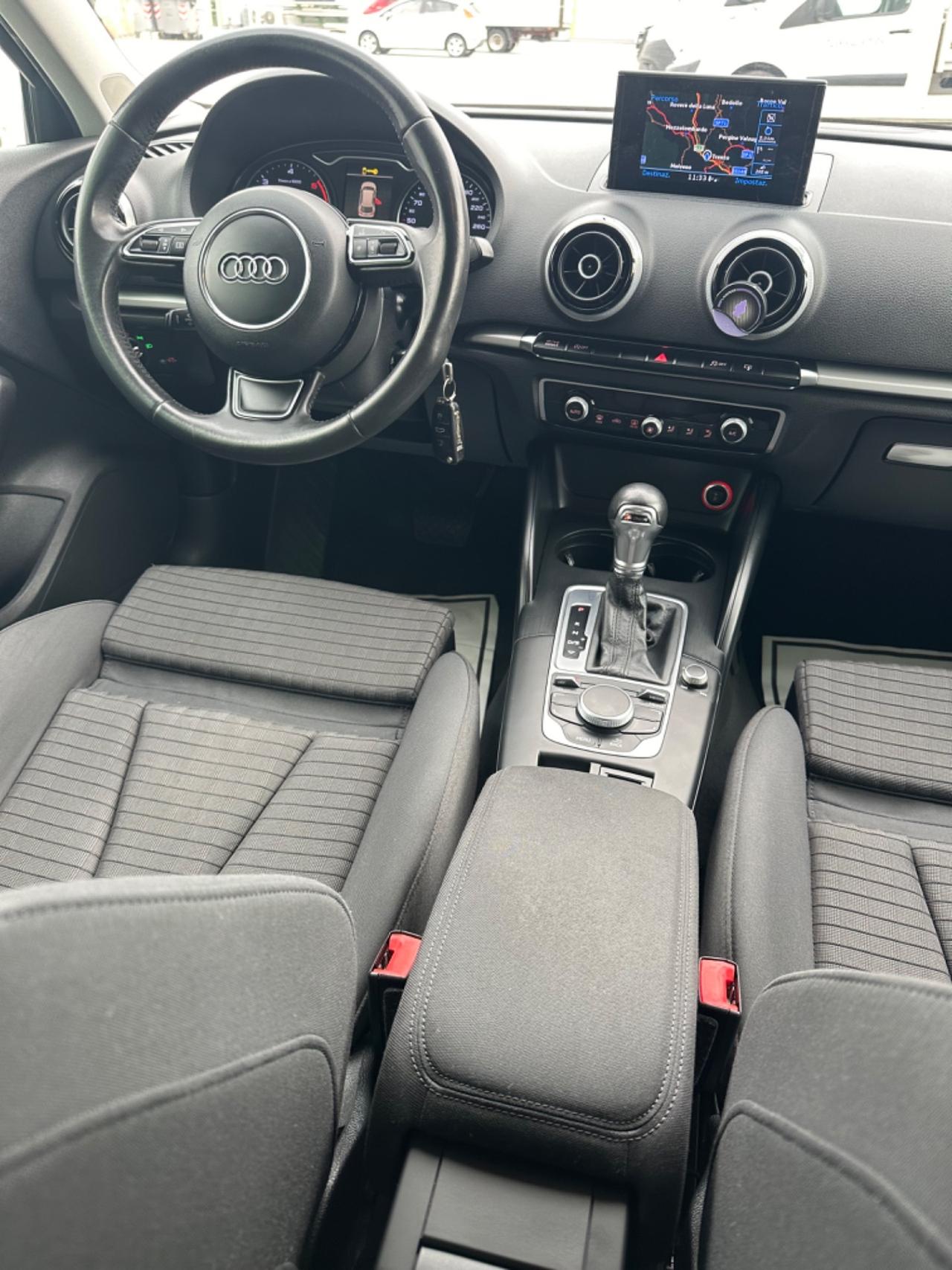 Audi A3 sportback 1.6 TDI S line EURO 6