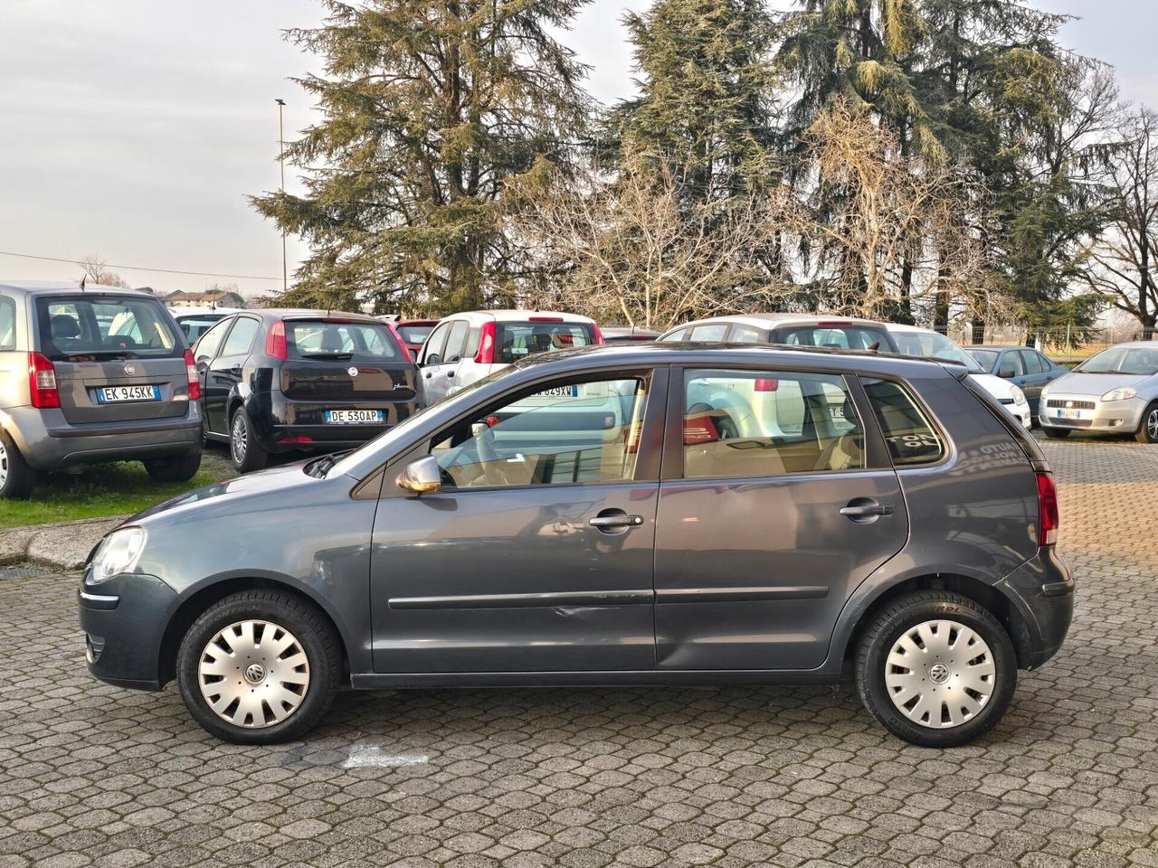 Volkswagen Polo 1.4benz - 5p.