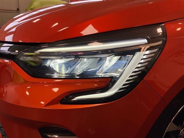 RENAULT Clio 5 Porte 1.6 E-Tech full hybrid 145cv Techno A