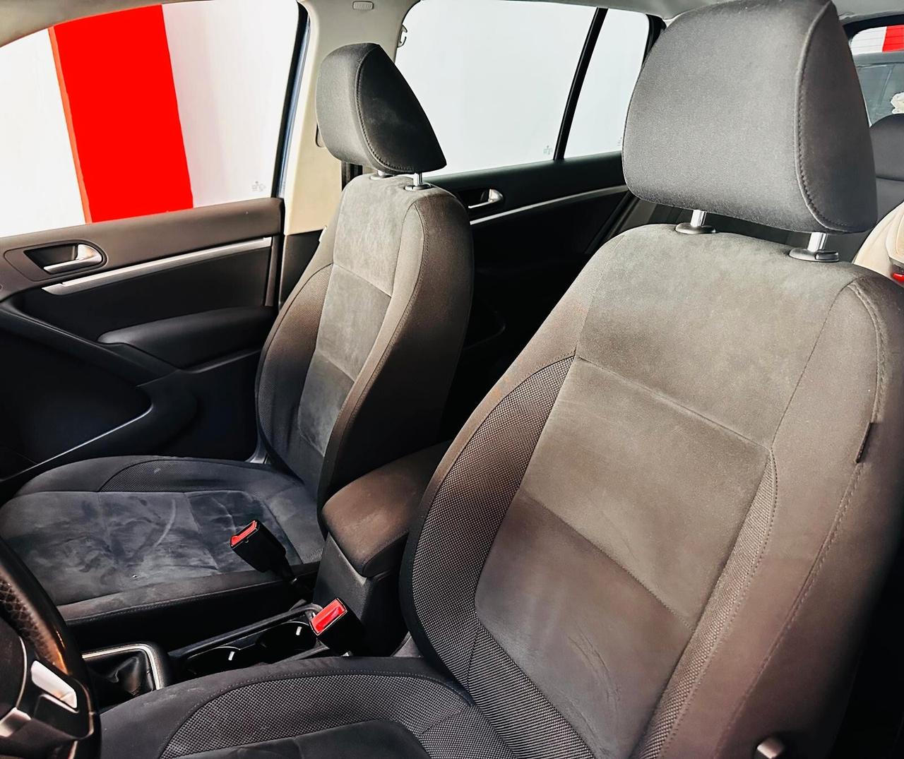 Volkswagen Tiguan 2.0 TDI 140 CV Sport & Style BlueMotion Technology