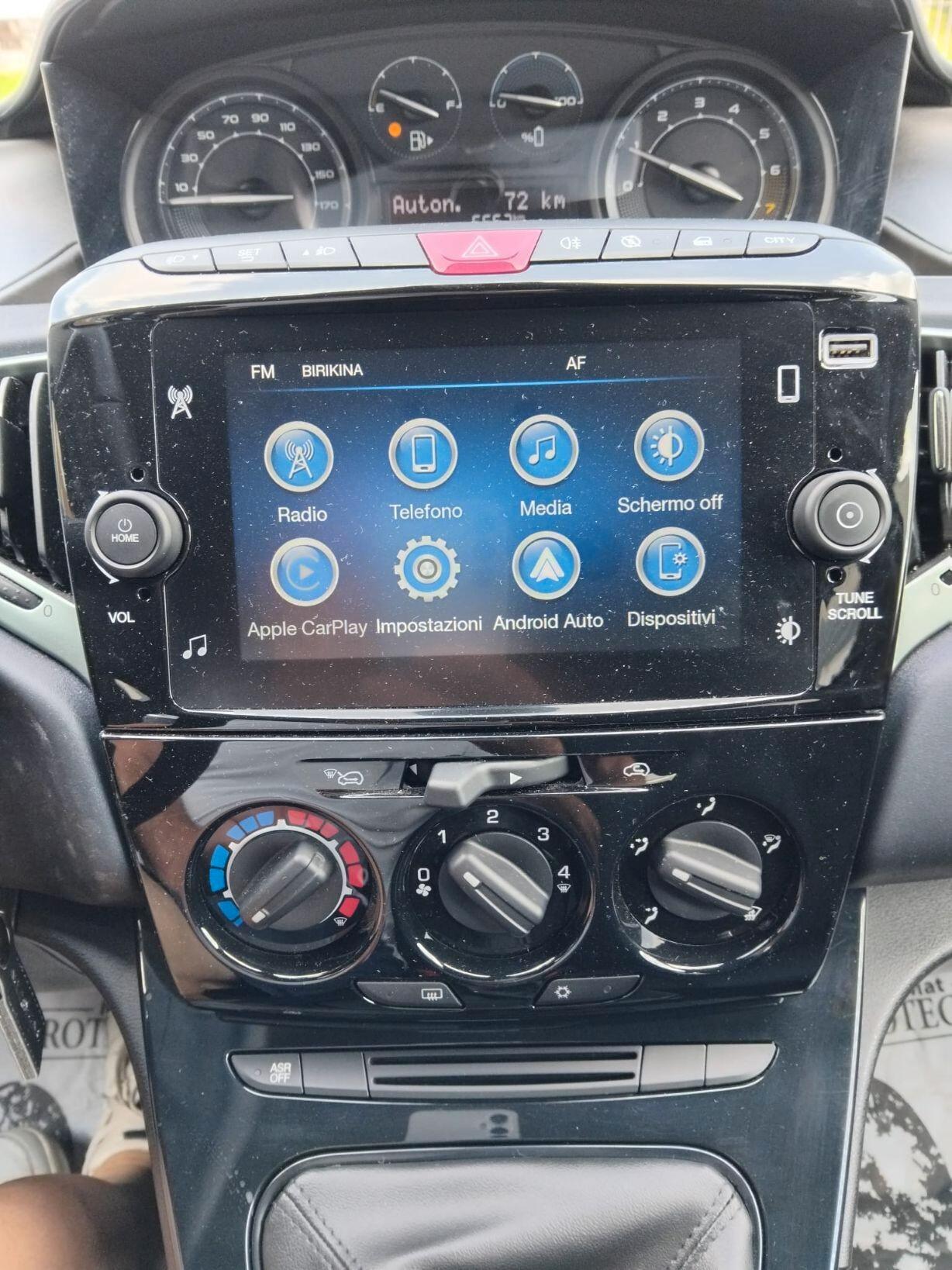Lancia Ypsilon 1.0 FireFly 5 porte S&S Hybrid Platino