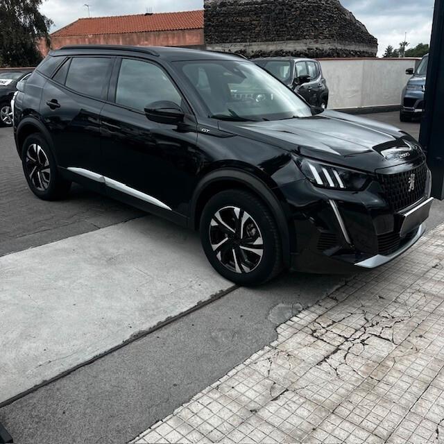 Peugeot 2008 BlueHDi 130 S&S EAT8 GT