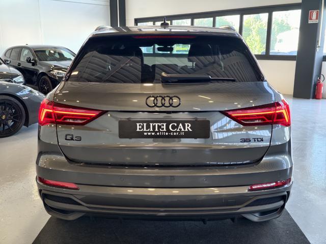 AUDI Q3 35 TDI S tronic Identity Black S line