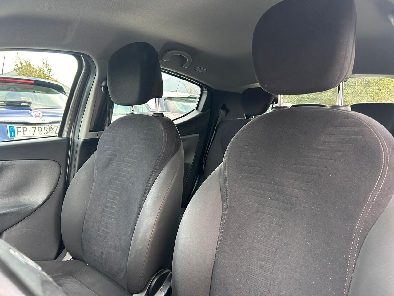 LANCIA Y 1.2GPL 60CV - NEOPATENTATI