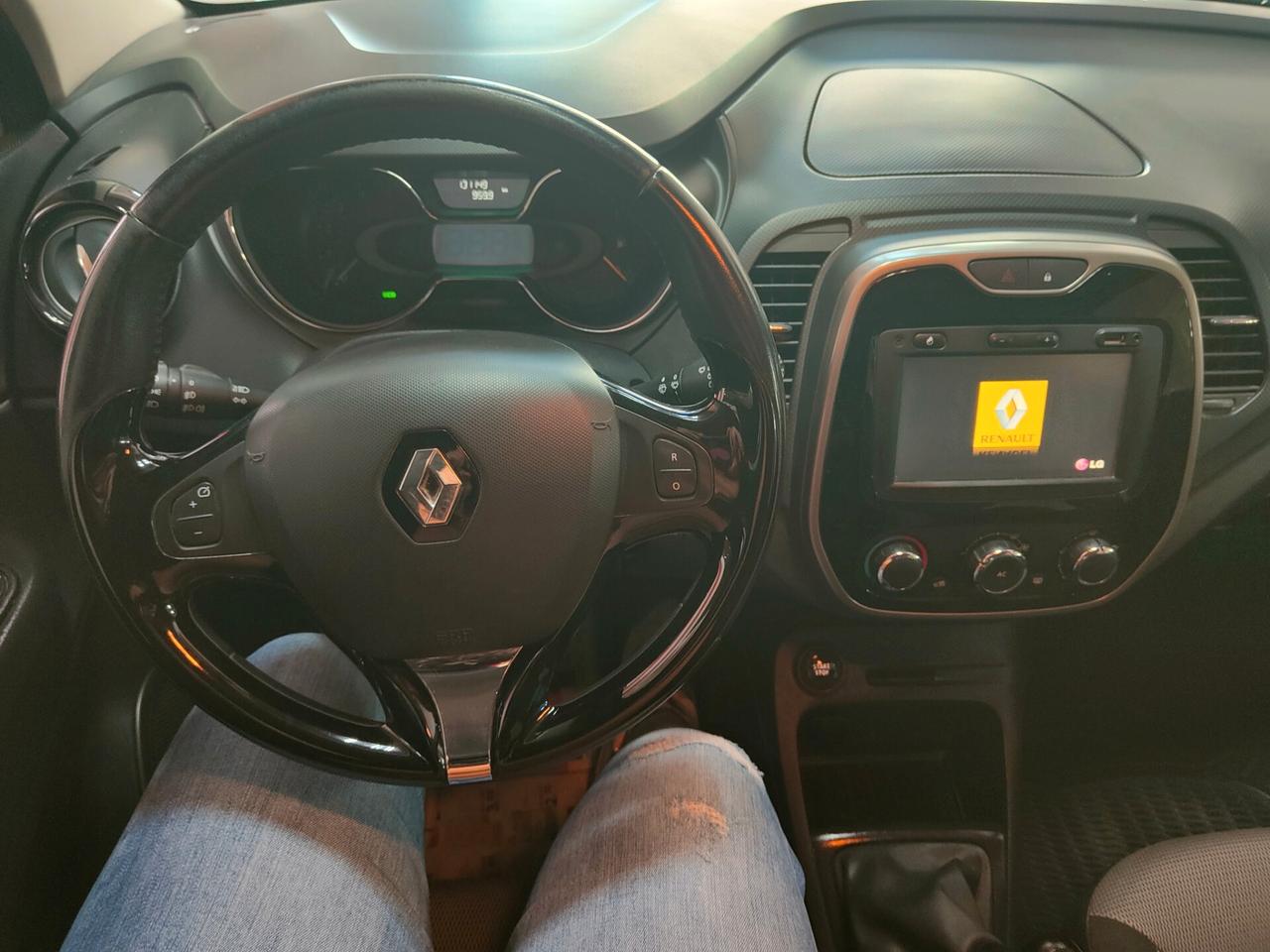 Renault Captur 1.5 dCi 8V 90 CV - 2015 POCHI KM