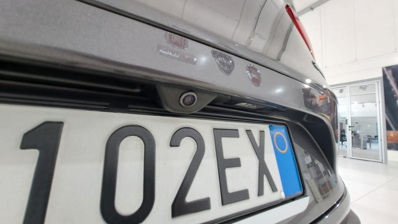 Alfa Romeo Stelvio 2.2 Turbodiesel 160 CV AT8 RWD Business
