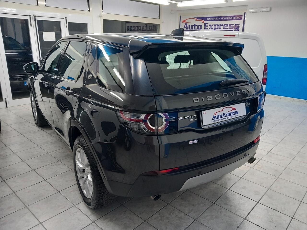 Land Rover Discovery Sport 2.0 TD4 anno 2016 145 mila km