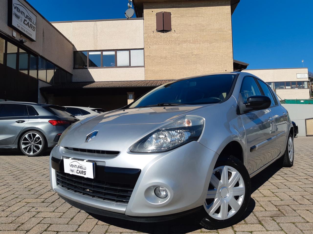 Renault Clio 1.2 16V 5 porte Dynamique X NEOPATENTATI