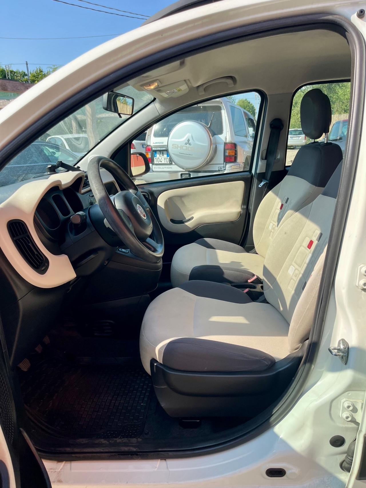 Fiat Panda 0.9cc benzina e metano