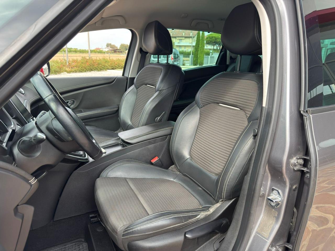 Renault Grand Scenic dCi 110 CV 7 posti