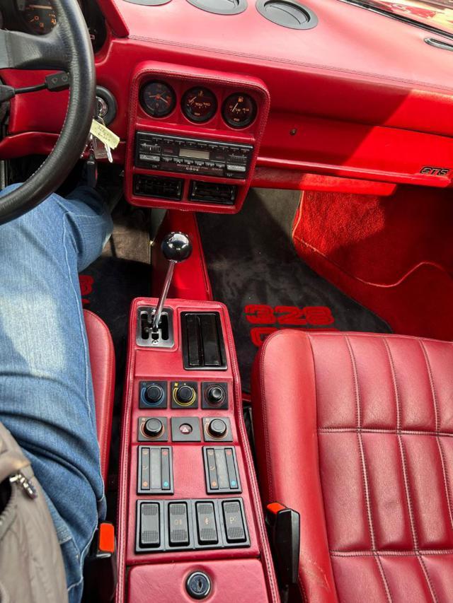 FERRARI 328 GTS