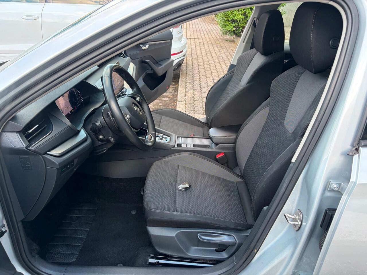 Skoda Octavia Wagon 2.0 tdi 150cv dsg ANOMALIA TRAZIONE