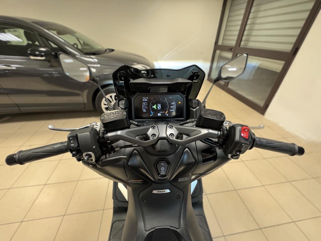 Yamaha T Max 560