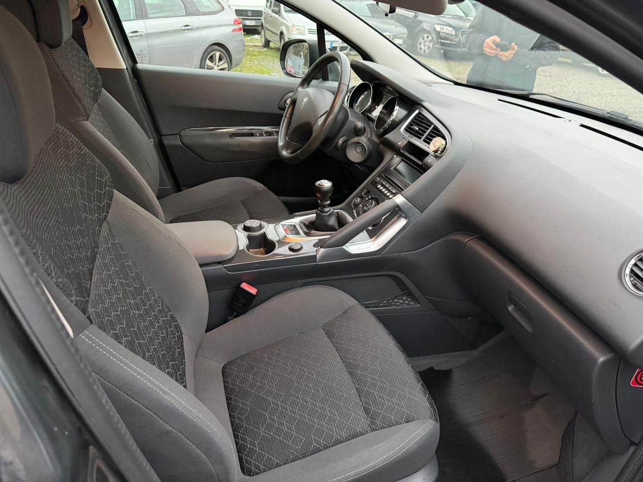 Peugeot 3008 2.0 HDi 163CV aut. Business