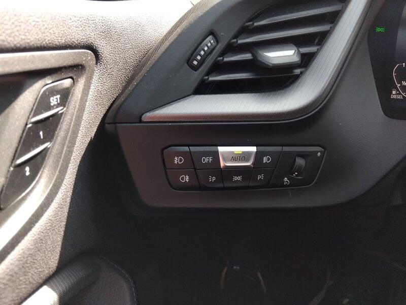 BMW Serie 1 F40 118d Msport auto