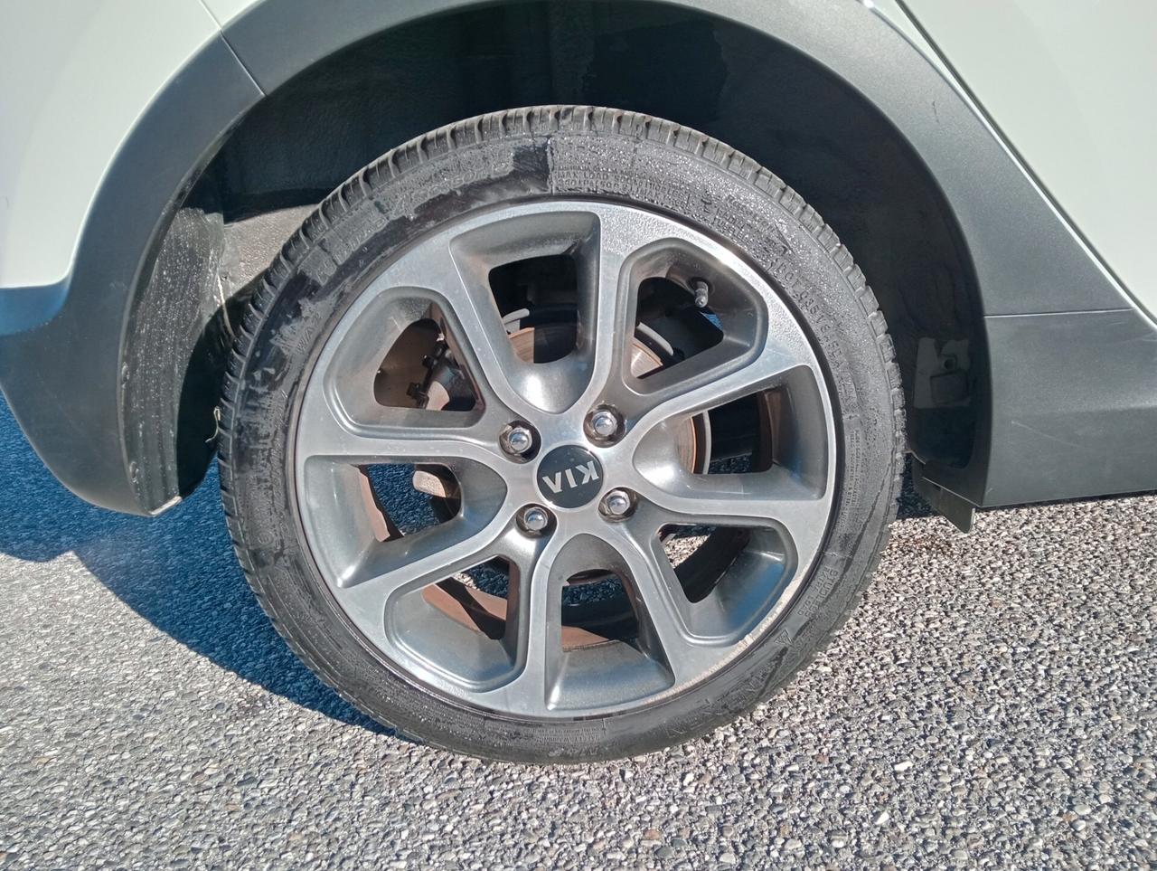 Kia Picanto 1.0 TGDi 12V 5 porte X Line OK NEOPATENTATO