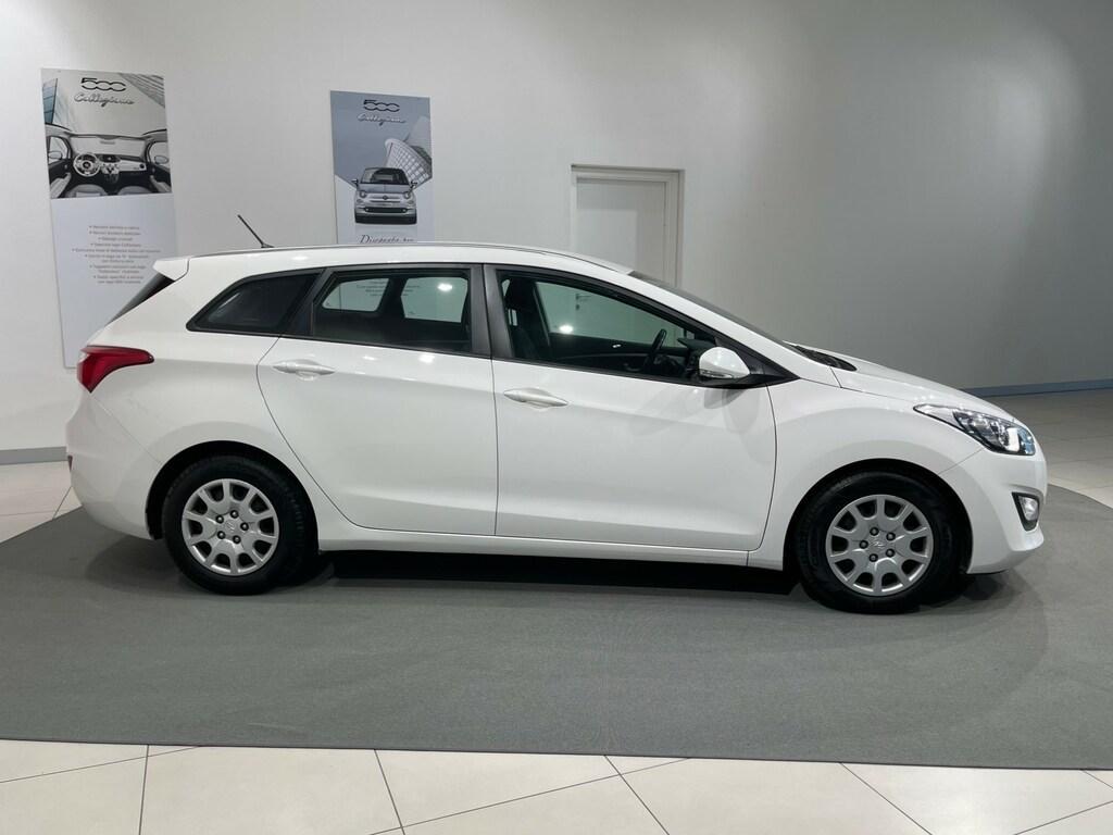 Hyundai i30 Wagon 1.6 crdi Classic 110cv