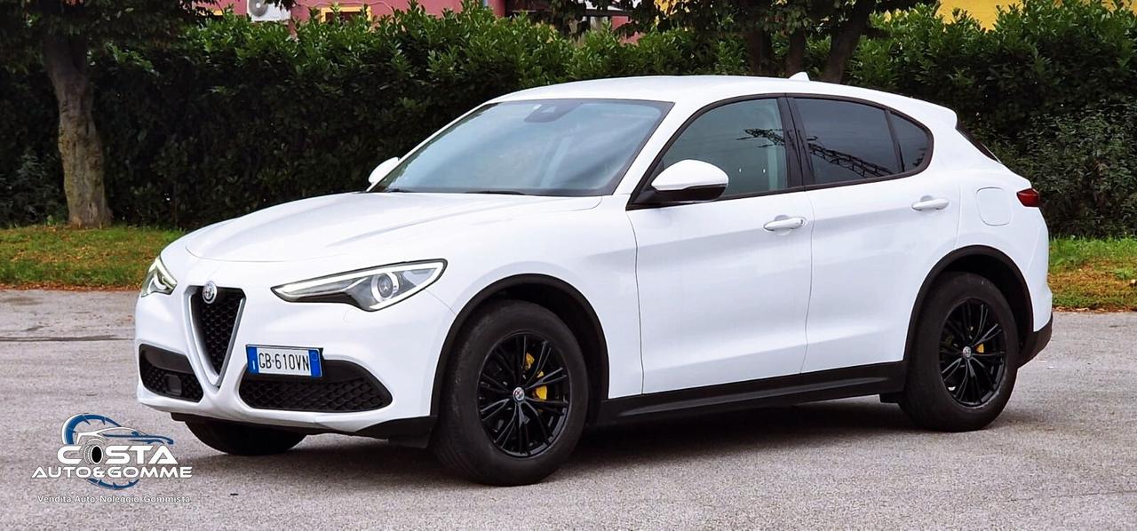Alfa Romeo Stelvio 2.2 Turbodiesel 160 CV AT8 RWD Super