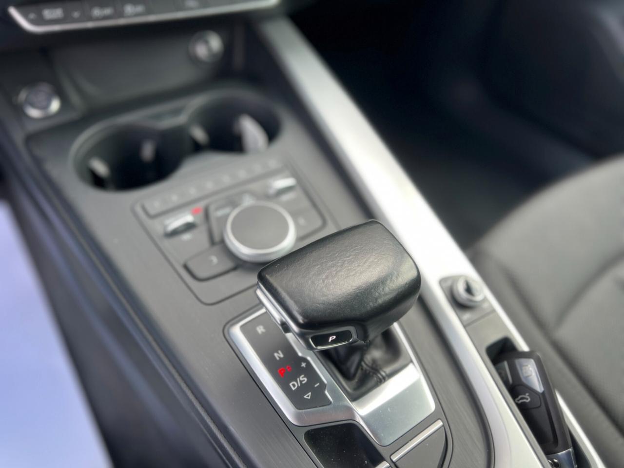 Audi A4 2.0 TDI 150 CV S tronic Business Sport