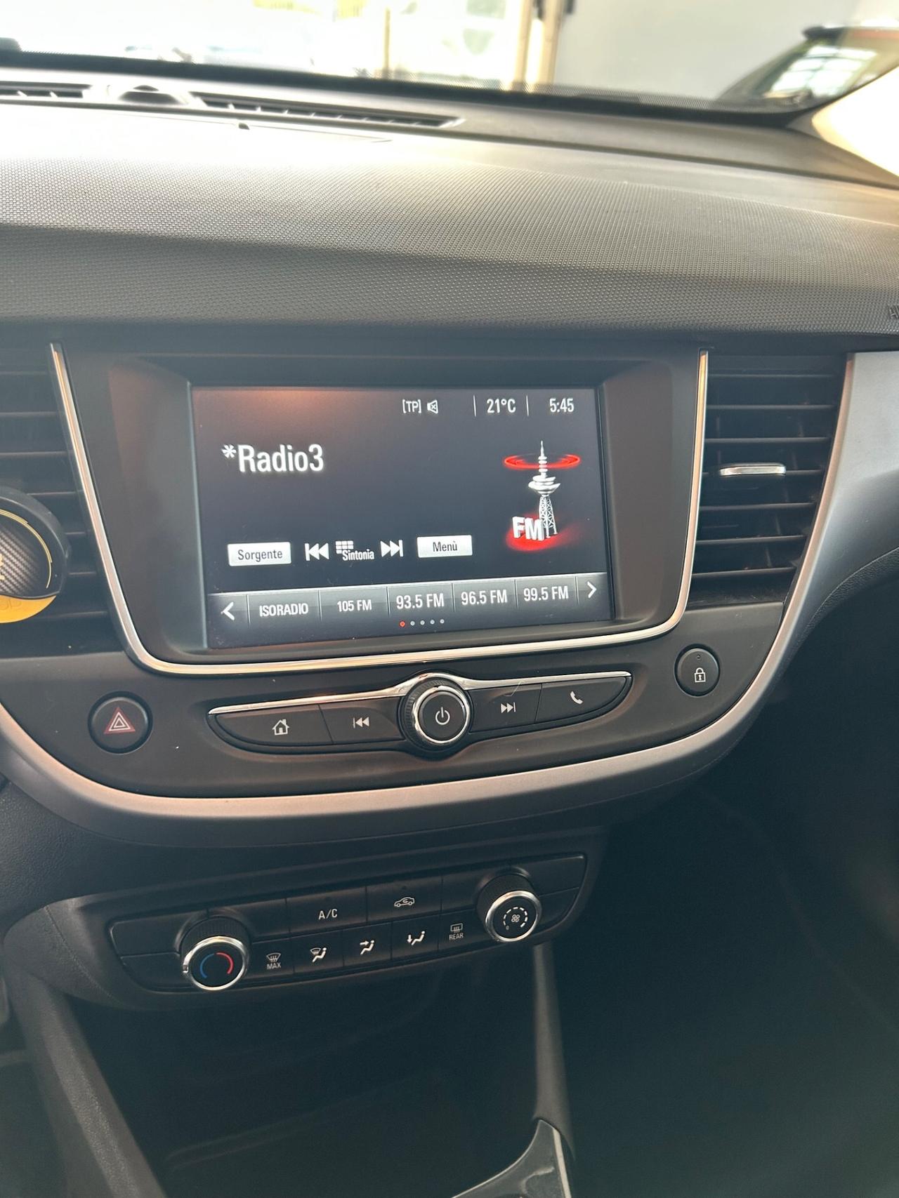 Opel Crossland X 1.2B X neopatentati 2018