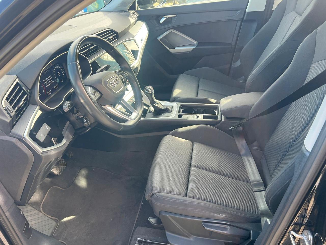 Audi Q3 SPB 45 TFSI e S tronic line edition