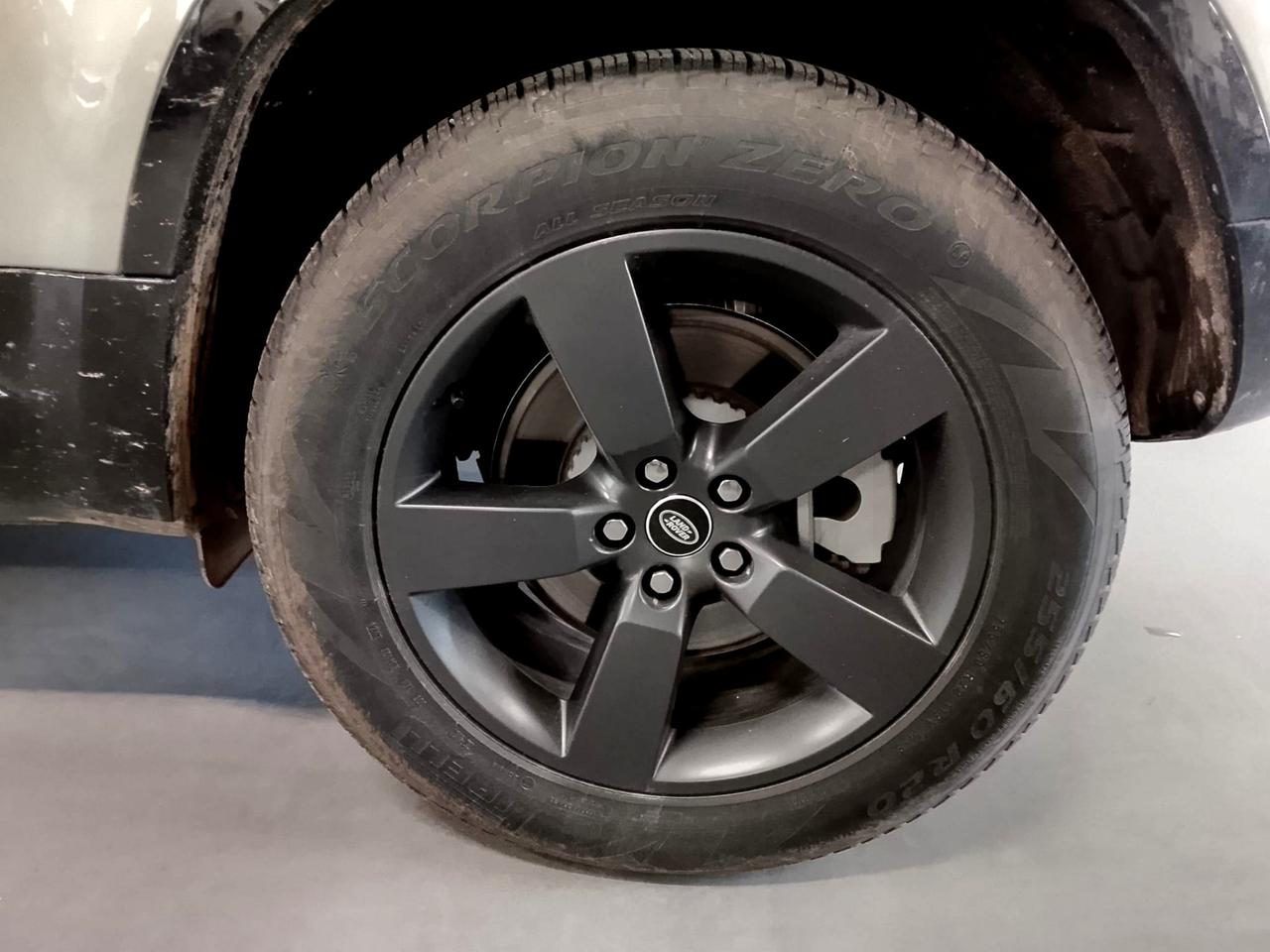 LAND ROVER Defender VII - Defender 110 3.0d i6 mhev X-Dynamic HSE awd 300cv auto