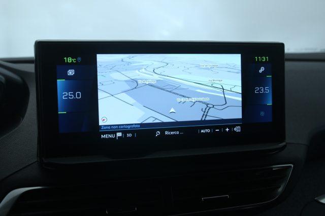 PEUGEOT 3008 Hybrid 225 e-EAT8 Allure Pack