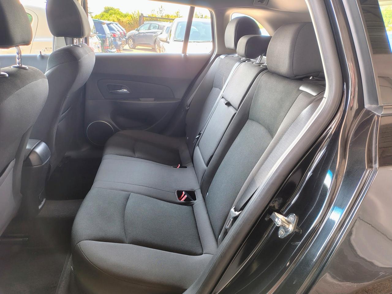 Chevrolet Cruze 1.7 Diesel Station Wagon LTZ