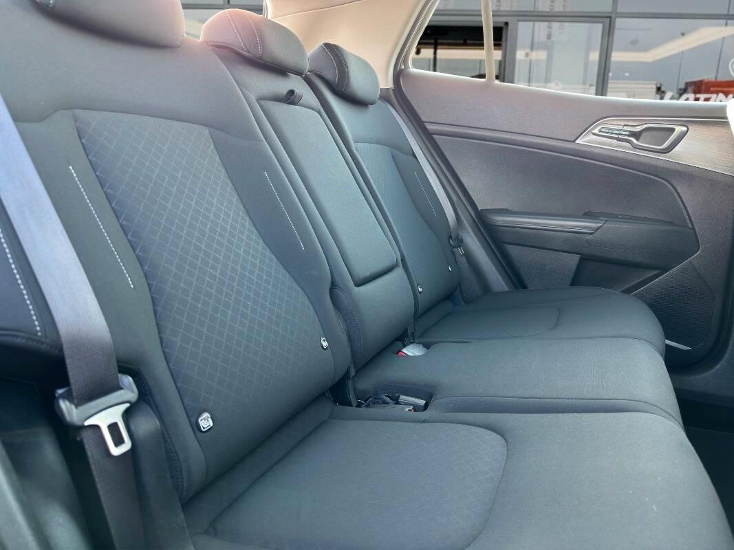 Kia Sportage 1.6 crdi mhev Business con Telecam e CarPlay