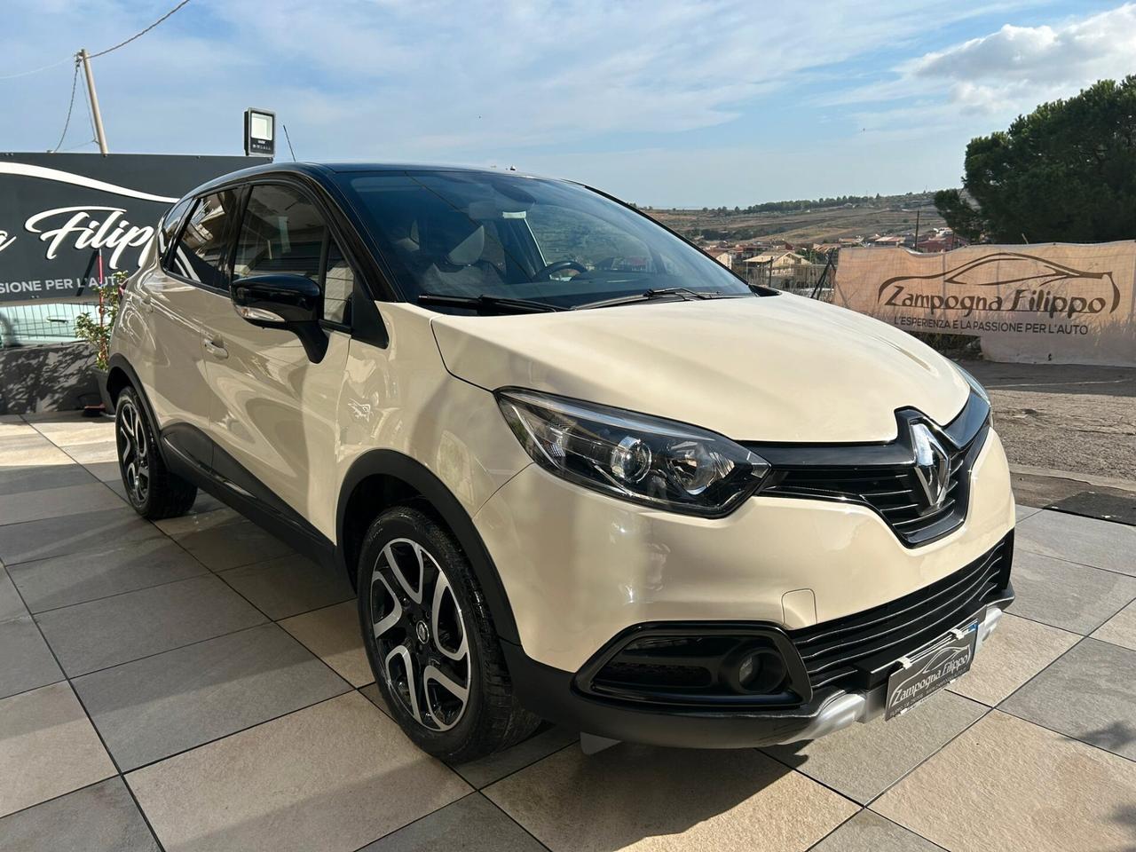 Renault Captur 1.5dCi 90CV ECO2 R-LINK AUTO - 2017