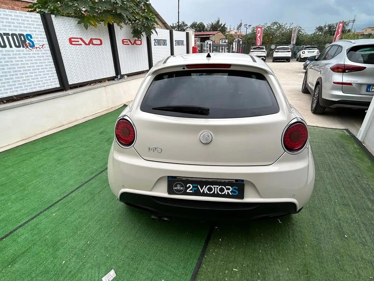 Alfa Romeo MiTo 1.3 JTDm-2 Distinctive
