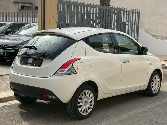 LANCIA Ypsilon 1.2 69 GPL Ecochic Silver