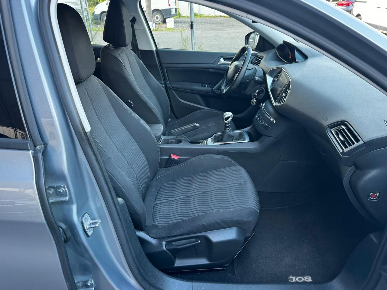 Peugeot 308 1.6 e-HDi 115 CV Stop&Start Active