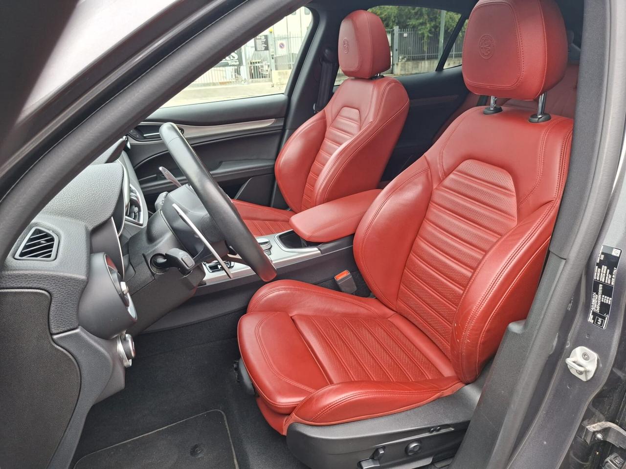 Alfa Romeo Stelvio 2.2 Turbodiesel 210 CV AT8 Q4 Veloce