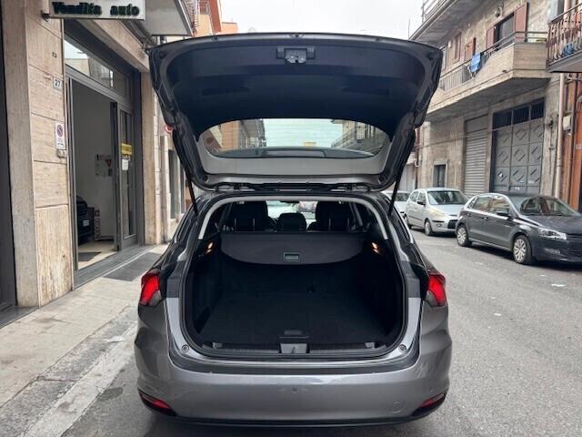Fiat Tipo 1.3 Mjt S&S SW Lounge