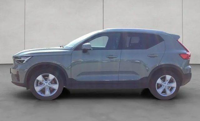 VOLVO XC40 B3 automatico Core N1