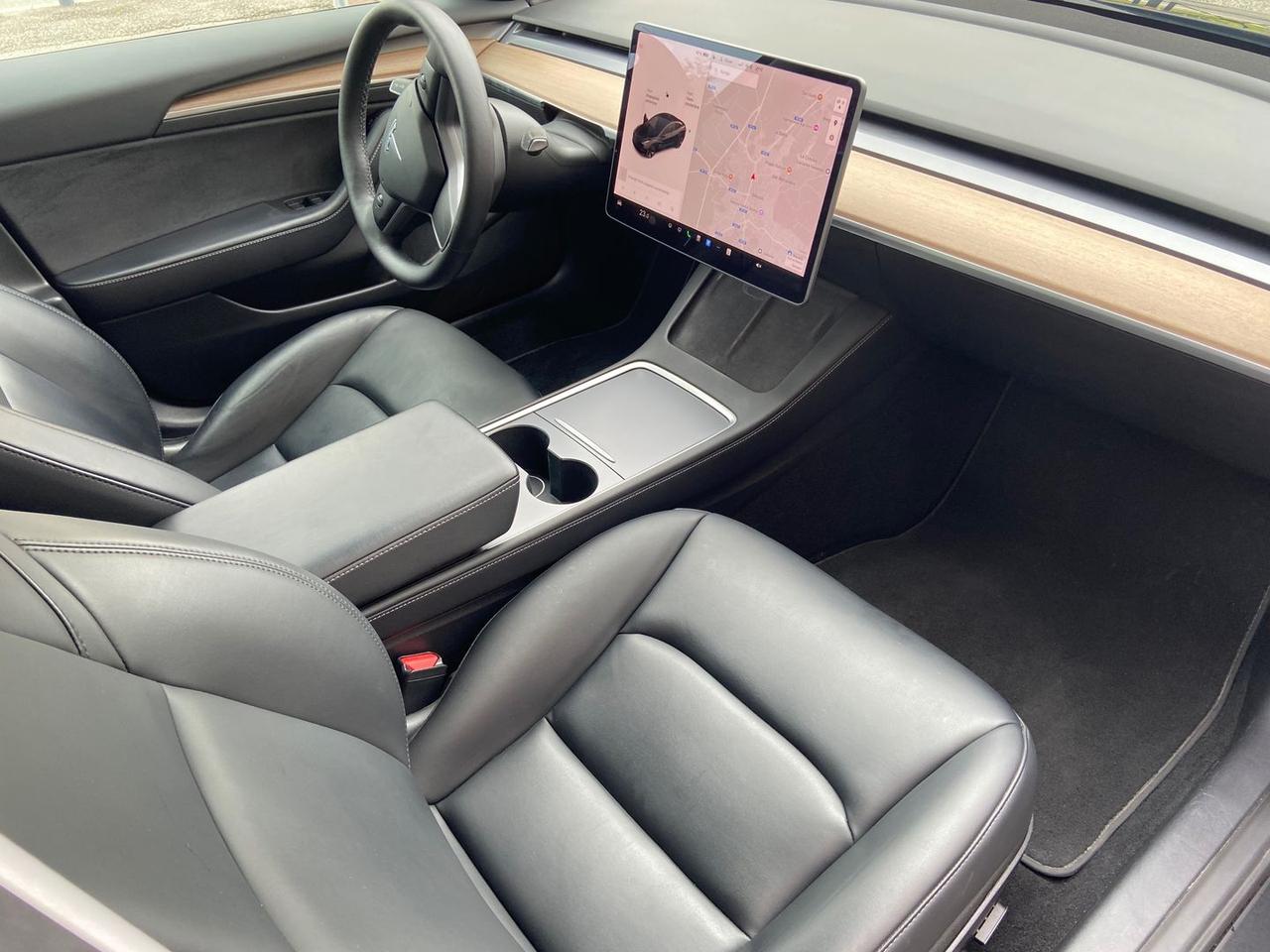 Tesla Model 3 Long Range